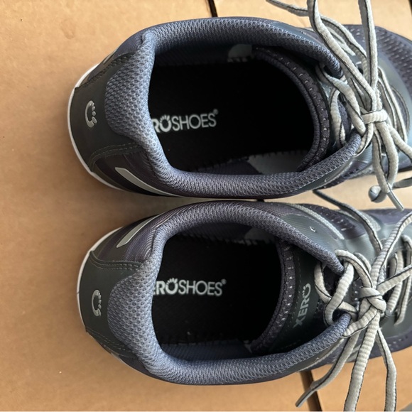 HFS Lightweight Running Shoes - Picture 4 of 6